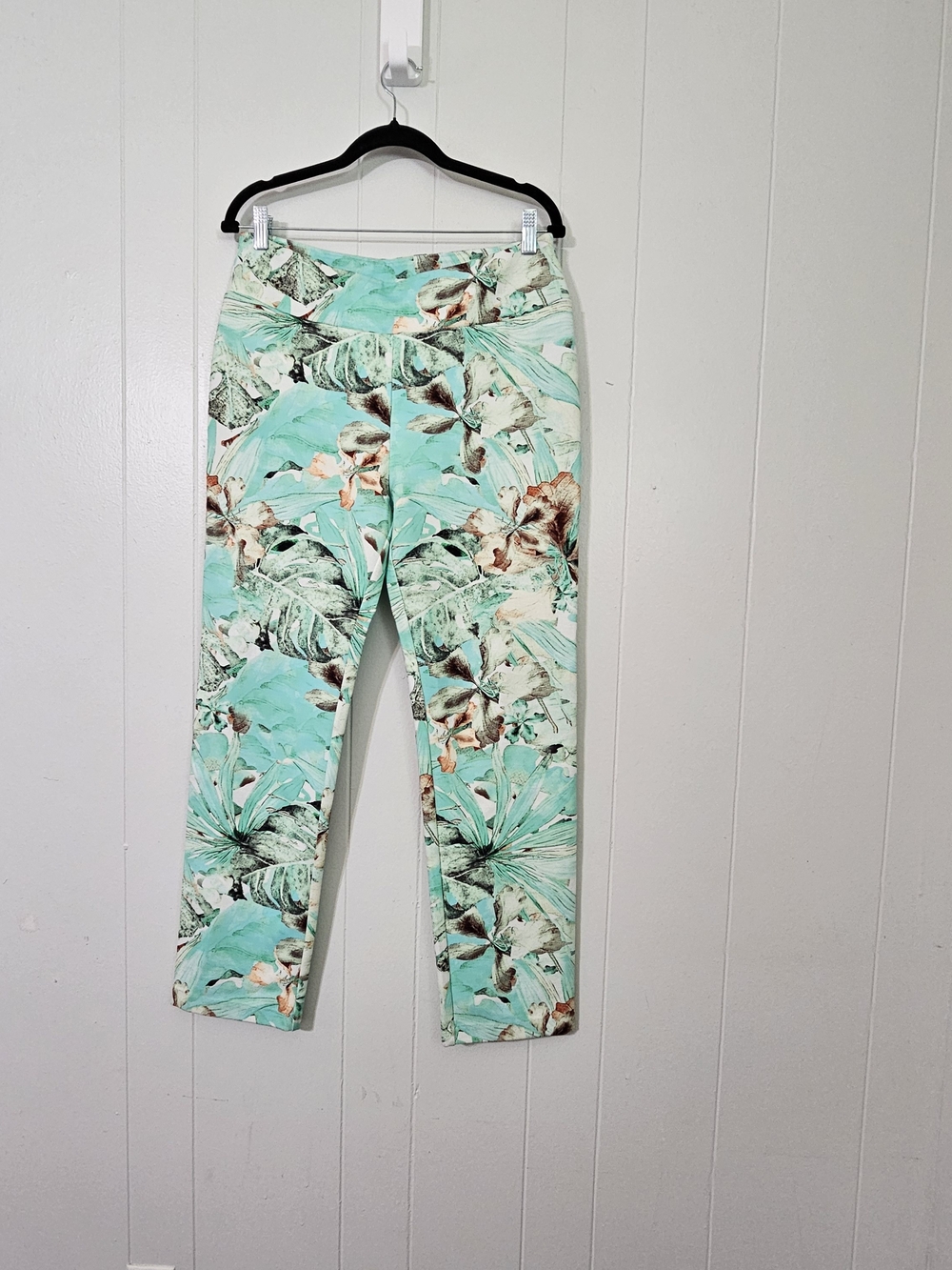 Soft Surroundings Pants M Aqua Tropical Floral Pull On Stretch Resort Coastal